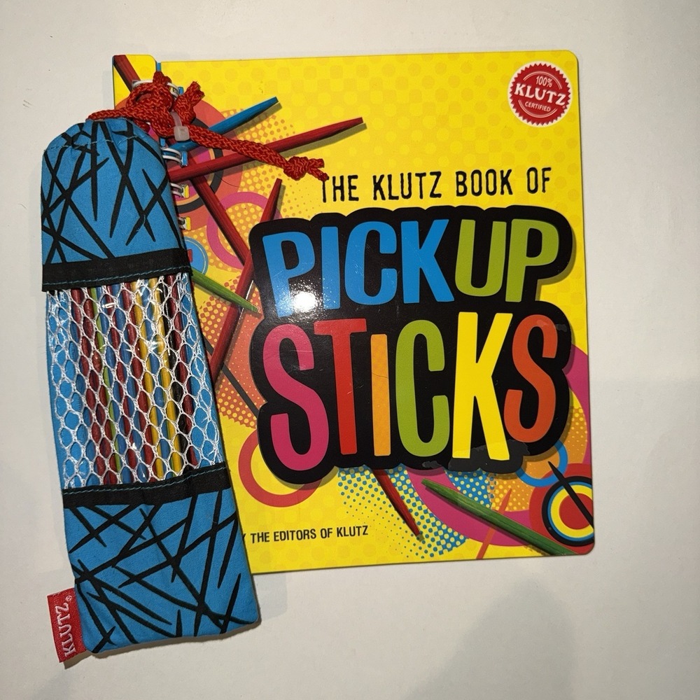 Klutz Book of Pickup Sticks Game Kit NEW 2010 Spiral Bound Book & 30 Sticks Bag